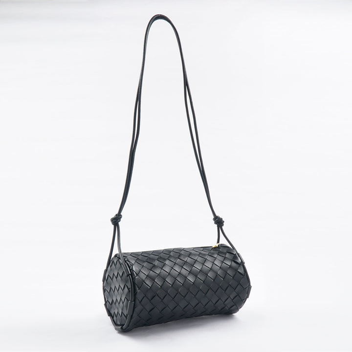 Bottega Veneta Black Bag with Intrecciato Weaving Pattern