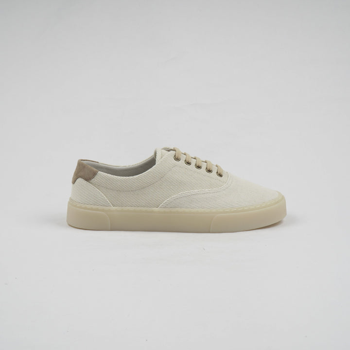 Brunello Cucinelli Sneakers eleganti e versatili in bianco - Made in Italy