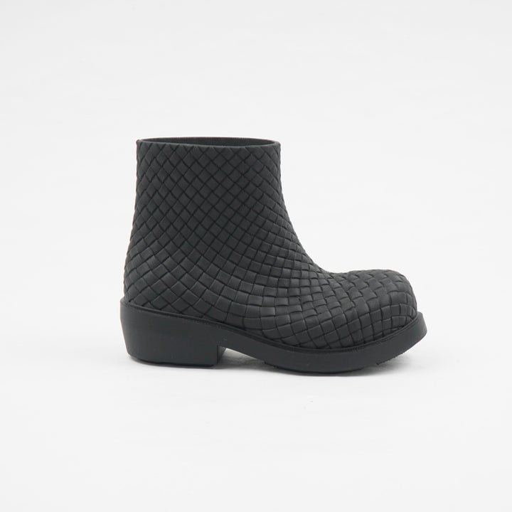 Bottega Veneta Nero Woven Design Luxury Boots - Made in Italy