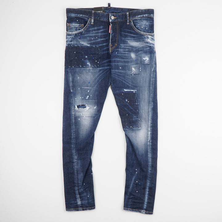 DSQUARED2 Distressed Denim Jeans – Trendsetting Urban Style with Comfortable Fit