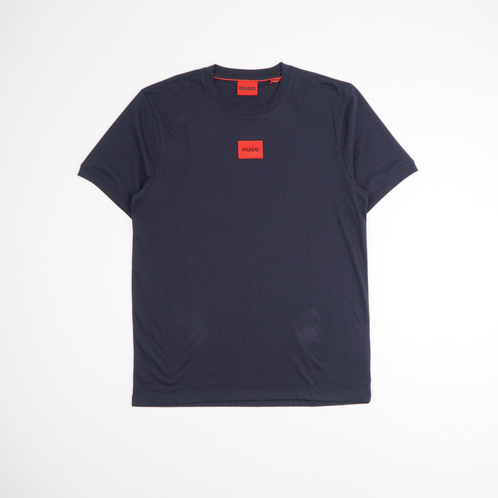 T-shirt blu navy-rossa da uomo HUGO BOSS con toppa con logo rosso