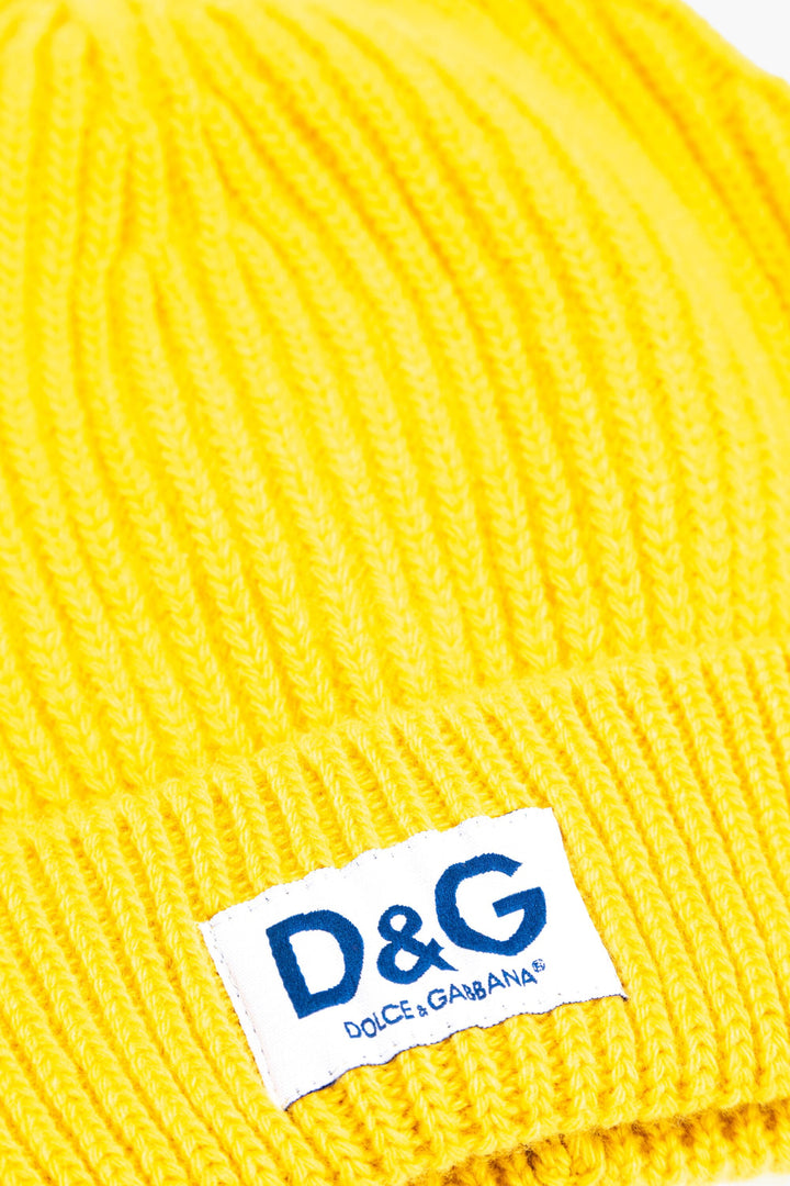 Dolce &amp; Gabbana Cappello in maglia a coste giallo con logo iconico - Made in Italy