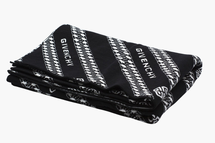 Givenchy Black Scarf - Luxurious & Timeless Accessory with Iconic Logo