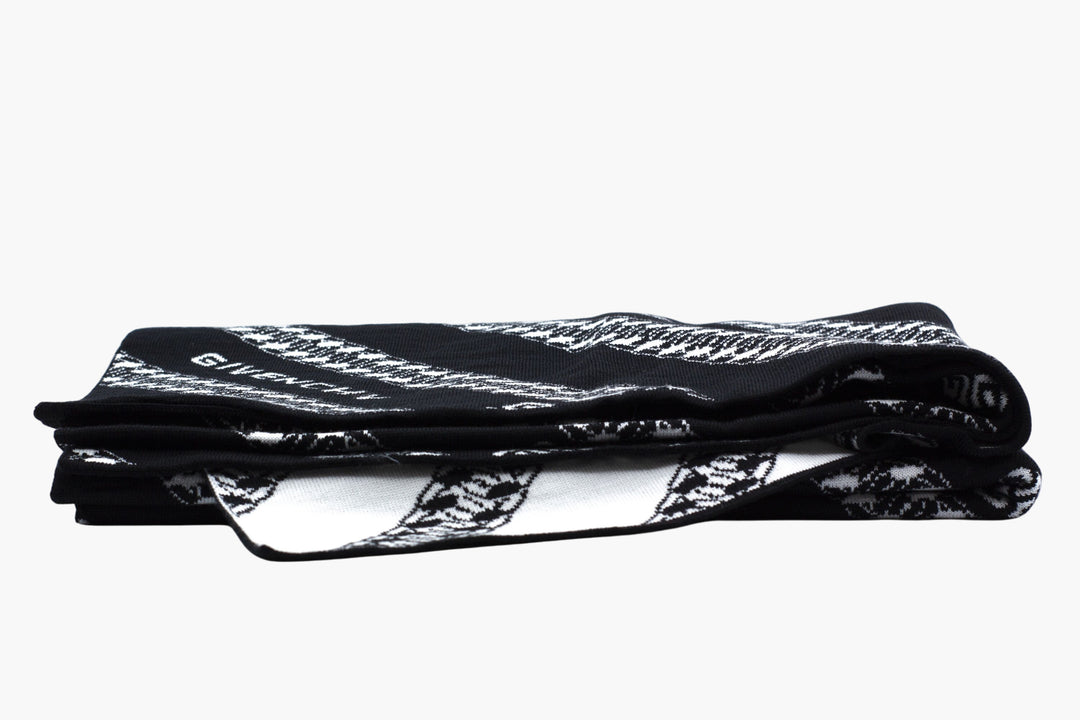 Givenchy Black Scarf - Luxurious & Timeless Accessory with Iconic Logo