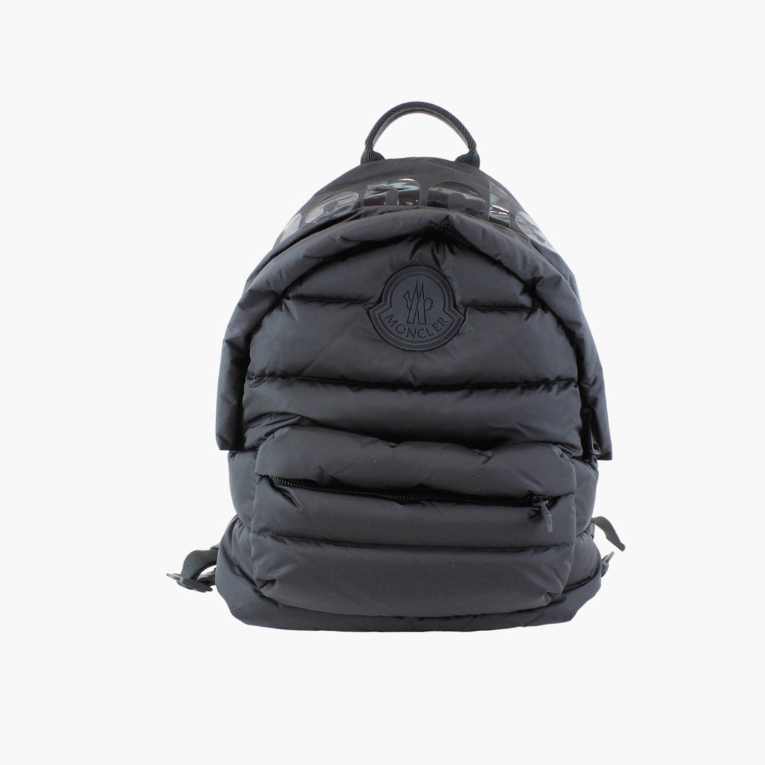 Moncler Black Quilted Bag with Adjustable Straps - Luxury and Functional Design