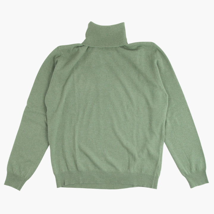 Malo Luxurious Green Turtleneck Sweater for Timeless Elegance