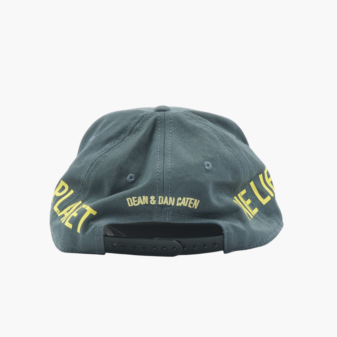 Cappello con logo iconico Dsquared2 ricamato - Verde scuro multicolore