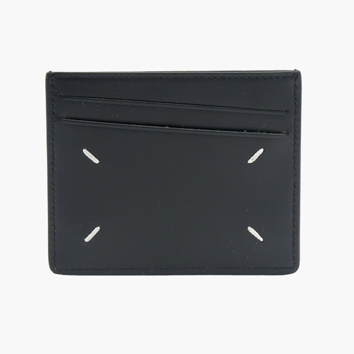 Maison Margiela Black Leather Wallet – Minimalist Design & Premium Craftsmanship