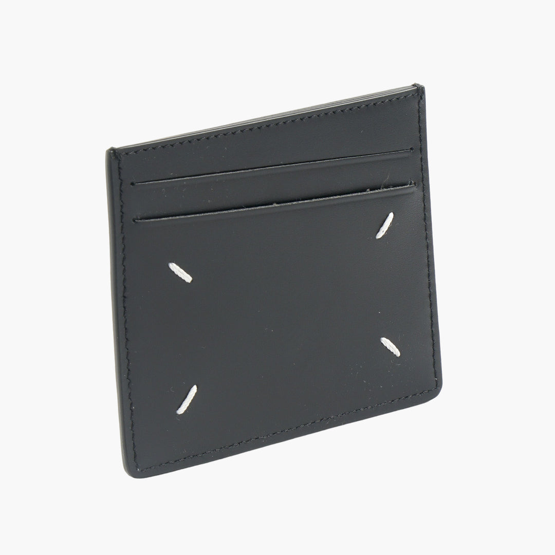 Maison Margiela Black Leather Wallet – Minimalist Design & Premium Craftsmanship