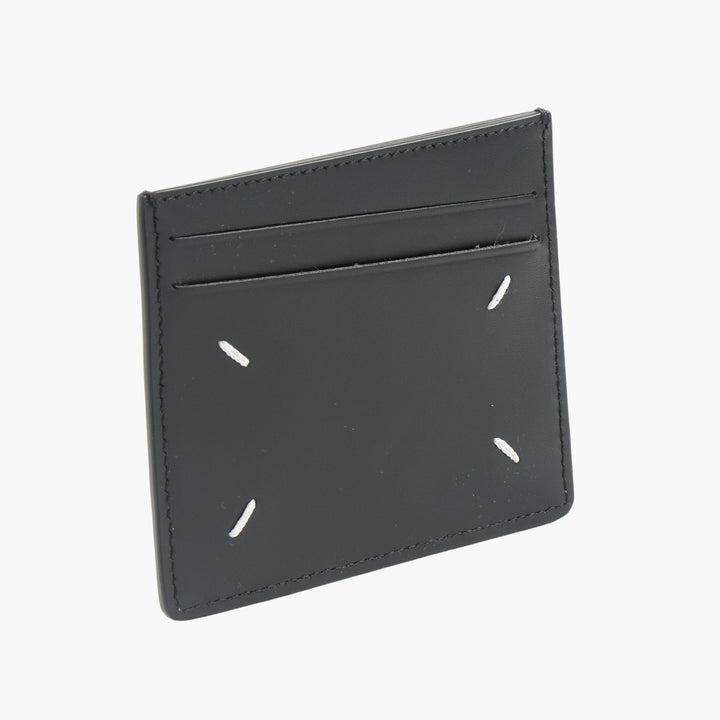 Maison Margiela Black Leather Wallet – Minimalist Design & Premium Craftsmanship