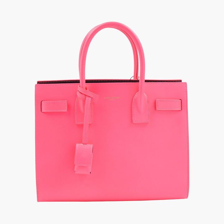 Borsa rosa di lusso Saint Laurent con interni spaziosi e design elegante