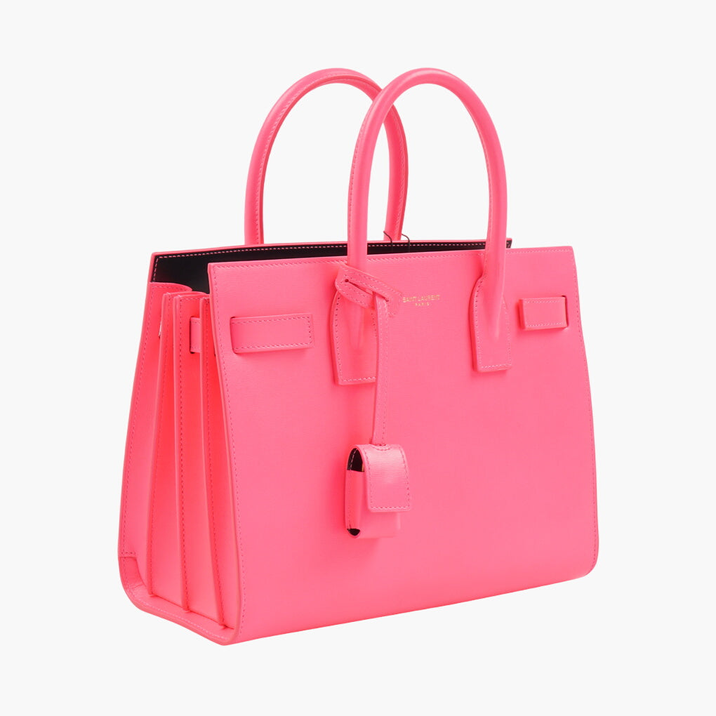 Borsa rosa di lusso Saint Laurent con interni spaziosi e design elegante