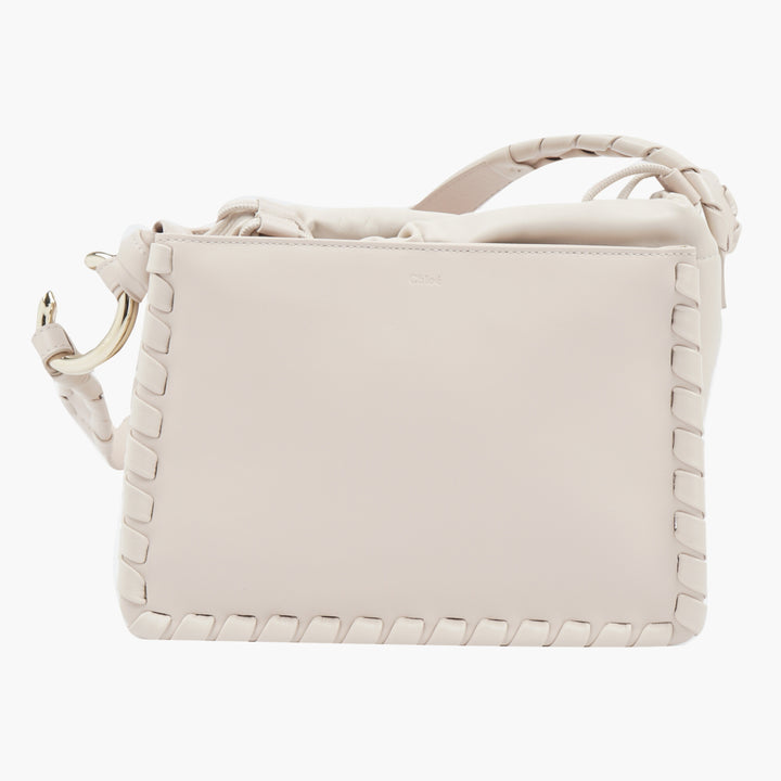 Chloè Nude Leather Bag with Adjustable Strap and Spacious Interior