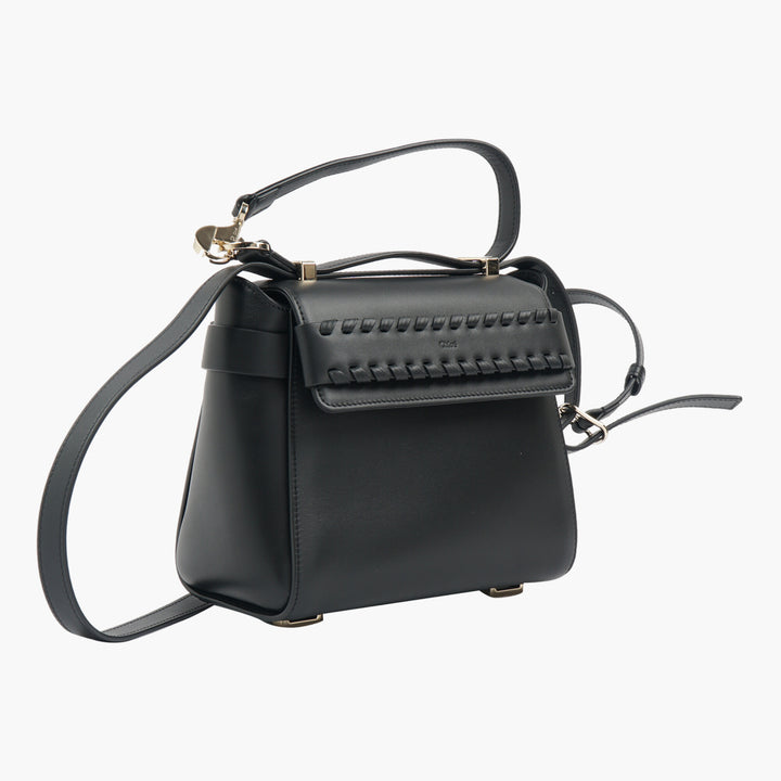 Chloè Black Leather Bag with Signature Woven Detailing