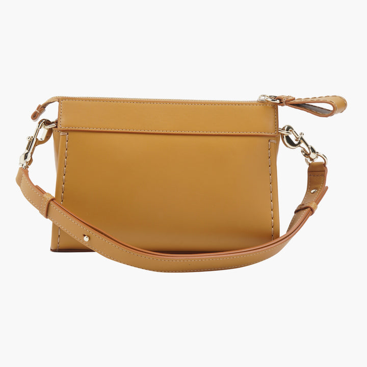 Chloè Light Brown Leather Bag - Luxury Fashion Accessory for Modern Women