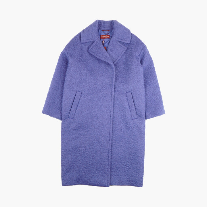 Max Mara Elegant Plush Blue Coat with Oversized Fit and Wide Lapels