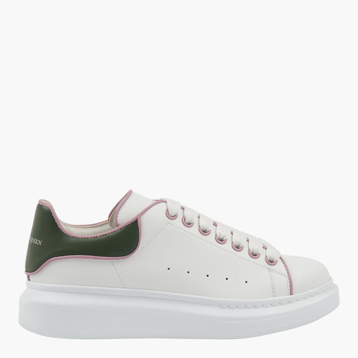 Sneakers Alexander McQueen da donna bianche-verdi-rosa con suola esagerata