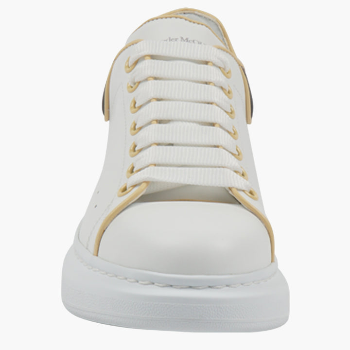 Sneakers Alexander McQueen bianche-nere-beige con suola in gomma oversize