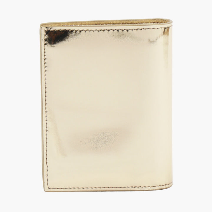 Prada Golden Wallet – Luxurious Italian Craftsmanship