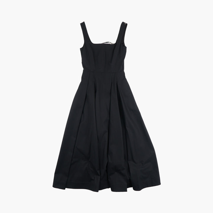 Max Mara Black Dress with Elegant Pleated Design