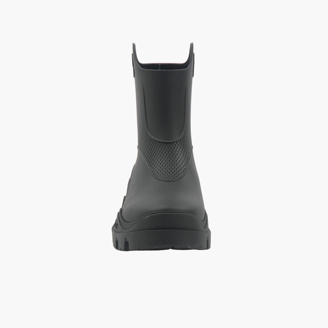 MONCLER Nero Boots - Durable, Fashion-Forward Design with Enhanced Grip and Stability