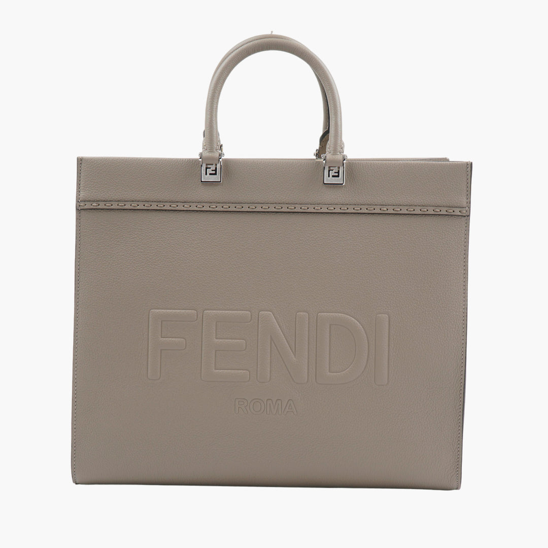 FENDI Elegante borsa a mano in pelle grigia con logo in rilievo - Made in Italy