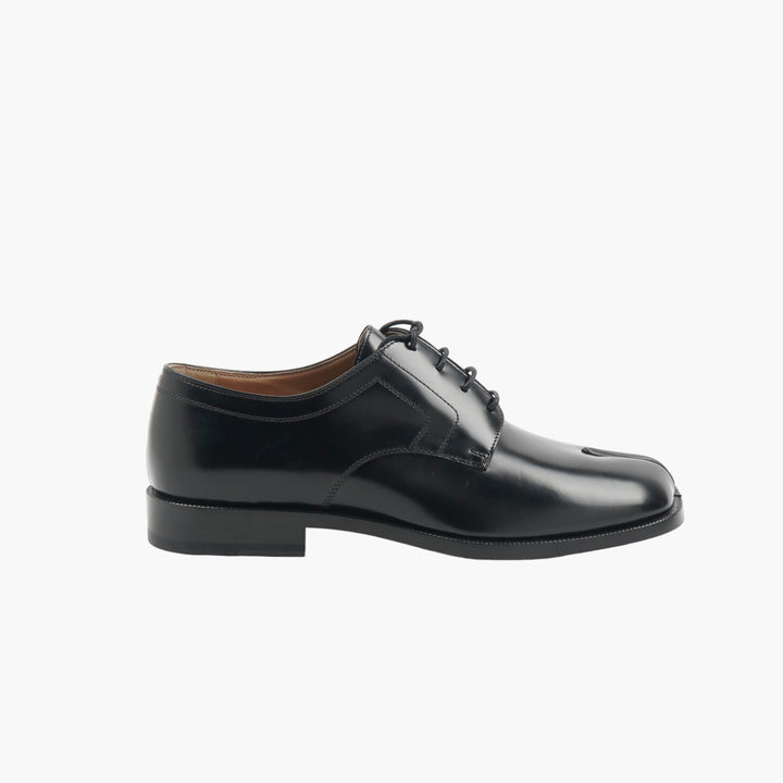 Maison Margiela Tabi Oxford Shoes in Black Leather