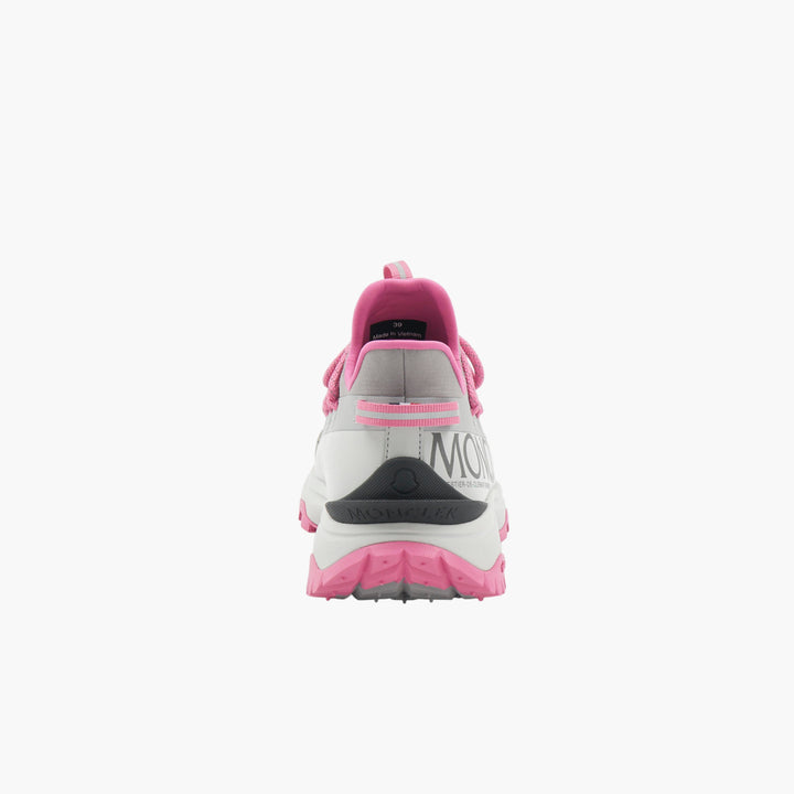 Scarpe da donna MONCLER grigio-rosa con suola Vibram resistente per avventure urbane e all'aria aperta