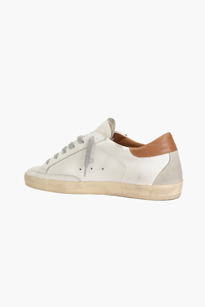 Sneakers da donna Golden Goose in pelle invecchiata con dettaglio stella in pelle scamosciata