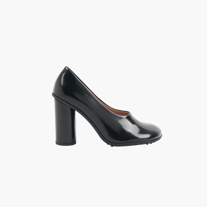 Bottega Veneta Nero Glossy Pumps with Rounded Heel - Made in Italy