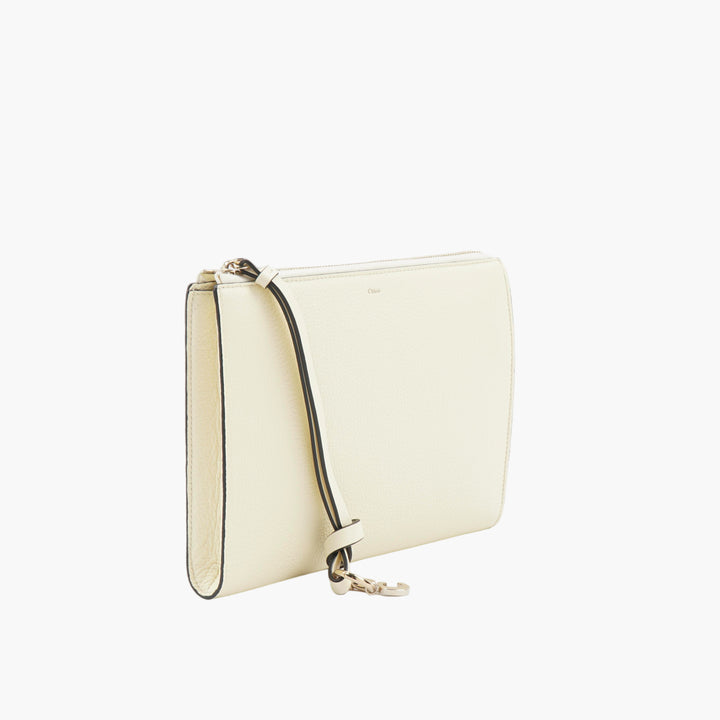 Chloè Elegant White Leather Bag with Adjustable Strap and Spacious Interior