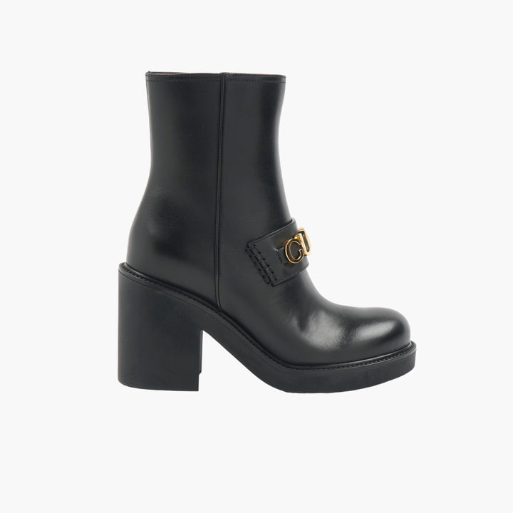 GUCCI Black Leather Boots with Gold Detailing - Made in Italy