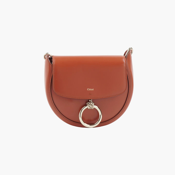 Chloé Sophisticated Leather Bag with Metallic Ring Accent - Marrone