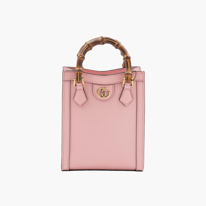 GUCCI Bamboo Handle Bag in Pink Leather with Iconic Bamboo Handles