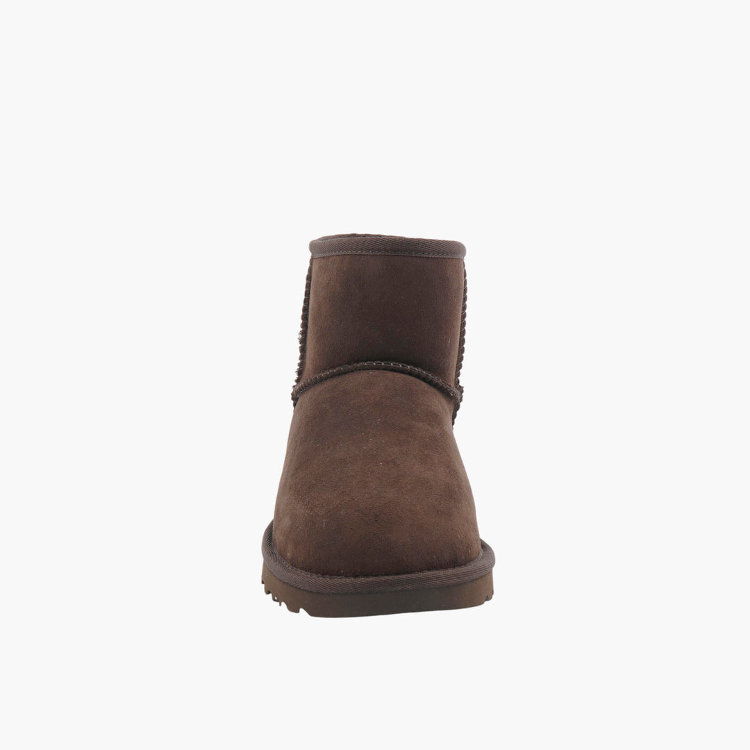 Stivali da donna UGG Mini Classic in pelle di pecora foderati in pelle scamosciata marrone scuro