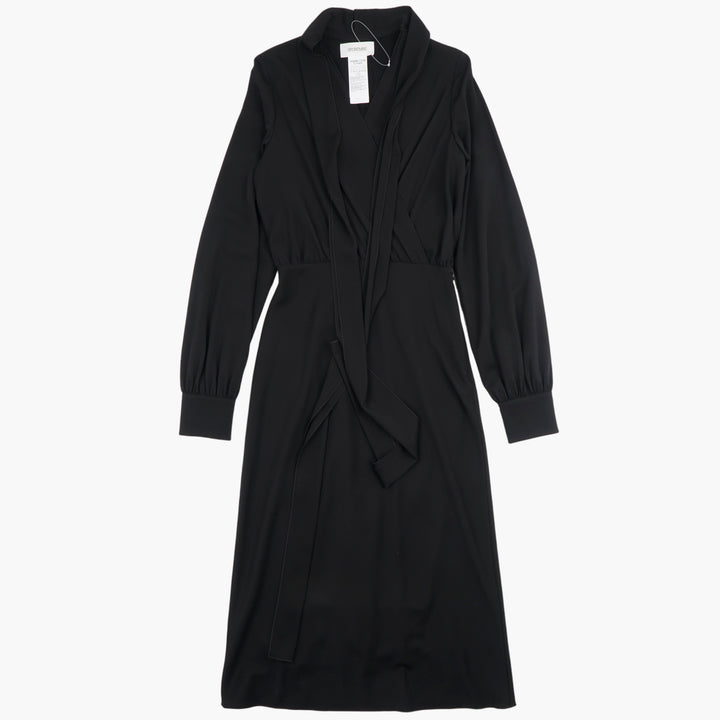 Max Mara Elegant Black Dress with Sophisticated Design