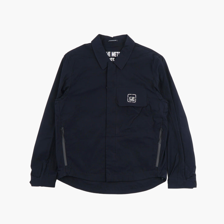 Giacca blu navy-nera CP COMPANY con tasca sul petto decorata con logo