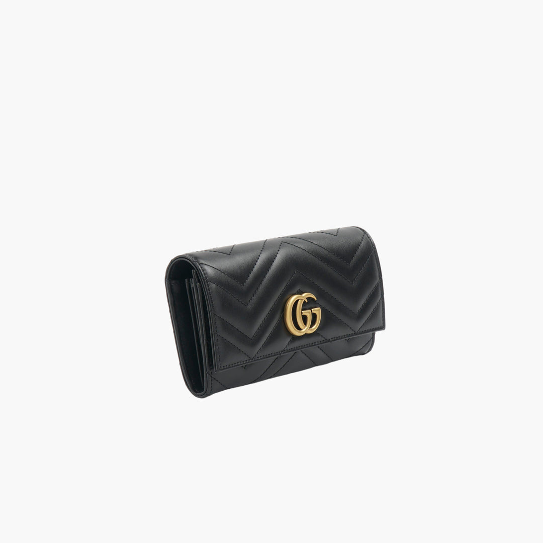 GUCCI Black-Gold Leather Wallet with Chevron Quilted Pattern and GG Logo