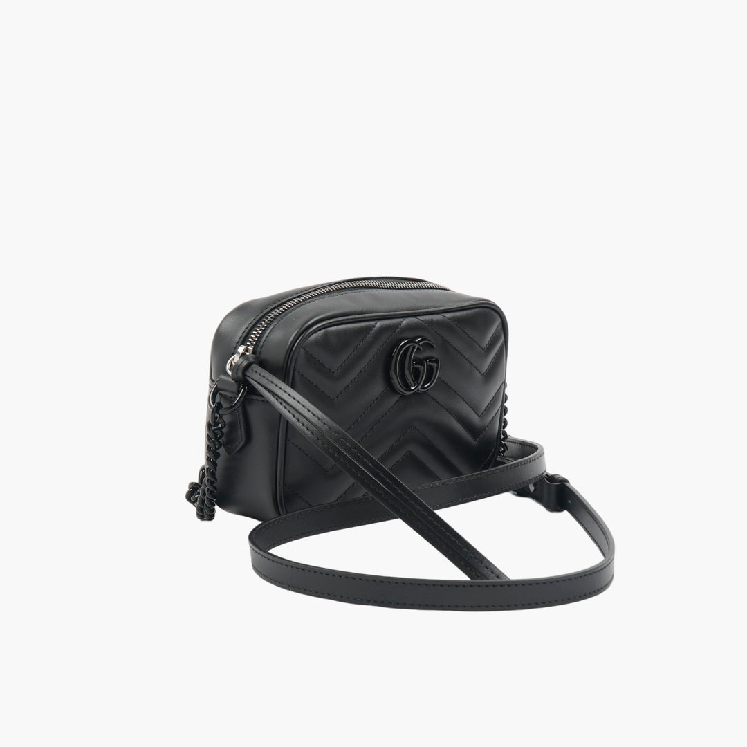 Gucci Mini Shoulder Bag - Nero Pelle nera con iconico logo GG e trapuntatura a zig zag