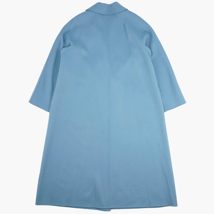 MAX MARA Elegant Double-Breasted Blue Coat with Classic Lapel Collar and Discreet Pockets