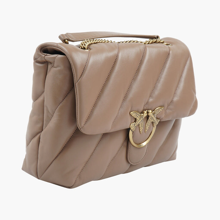 Borsa PINKO trapuntata beige-oro con chiusura a forma di uccello e tracolla a catena