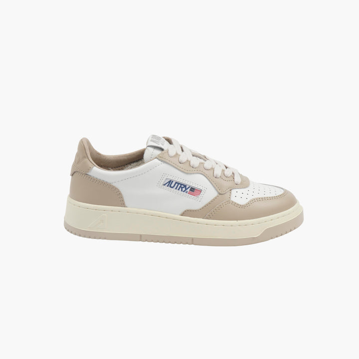 AUTRY White-Beige Leather Retro Sneakers with Iconic Logo and Cushioning