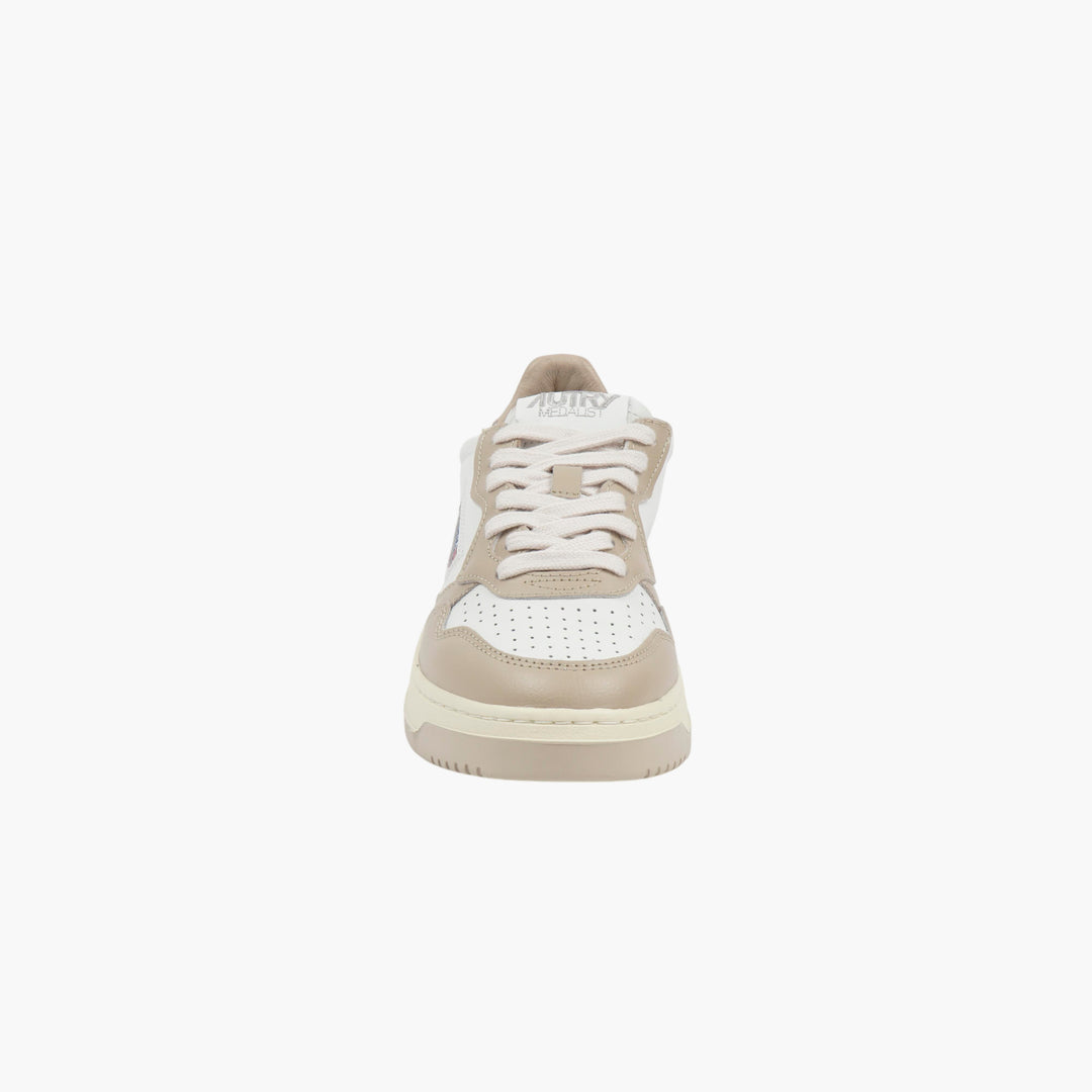 Sneakers retrò AUTRY in pelle bianco-beige con logo iconico e ammortizzazione