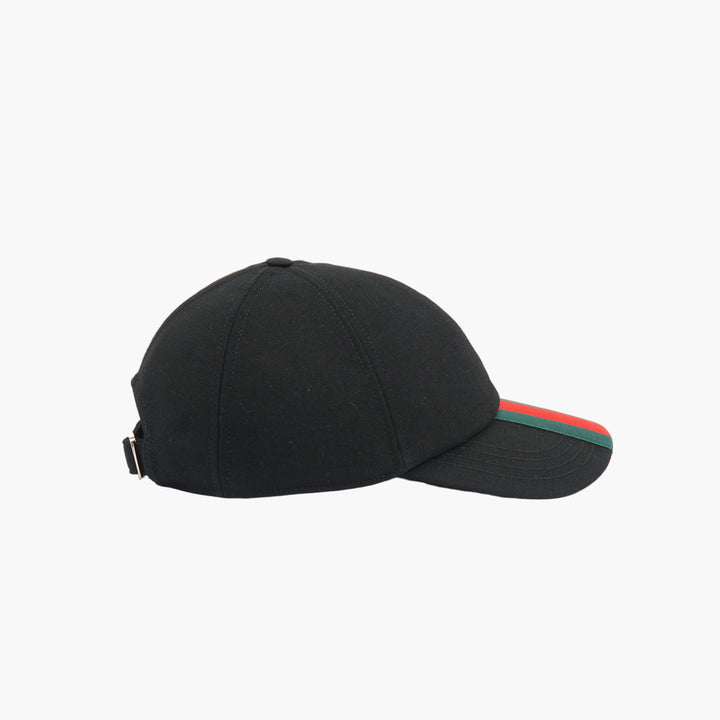 GUCCI Black Cotton Cap with Iconic Green and Red Stripe