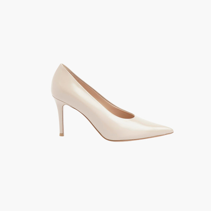 Gianvito Rossi Nude Pointed Toe Pumps