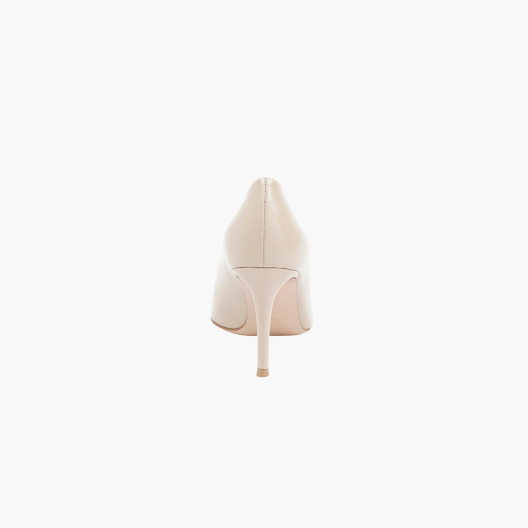 Gianvito Rossi Nude Pointed Toe Pumps