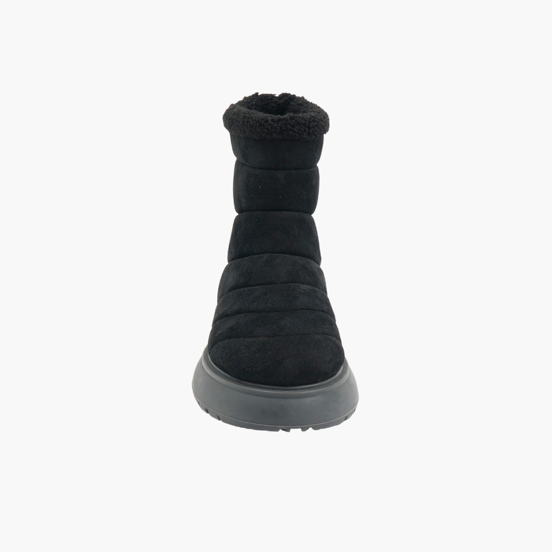 Moncler Black Hermosa snow boots with Grip Sole