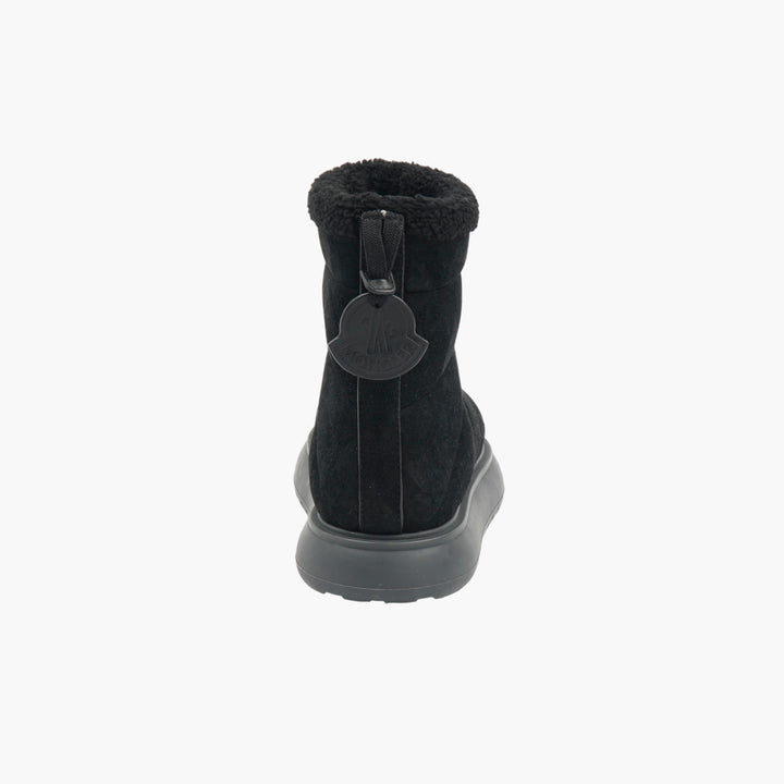 Moncler Black Hermosa snow boots with Grip Sole