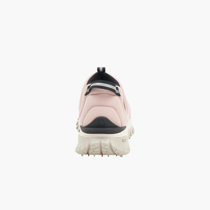 Sneakers slip-on trapuntate rosa-nere Moncler